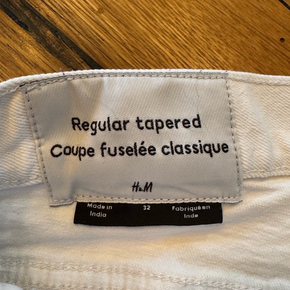 H&M Regular Tapered Coupe White Distressed Jeans Size 32 - Picture 5 of 6